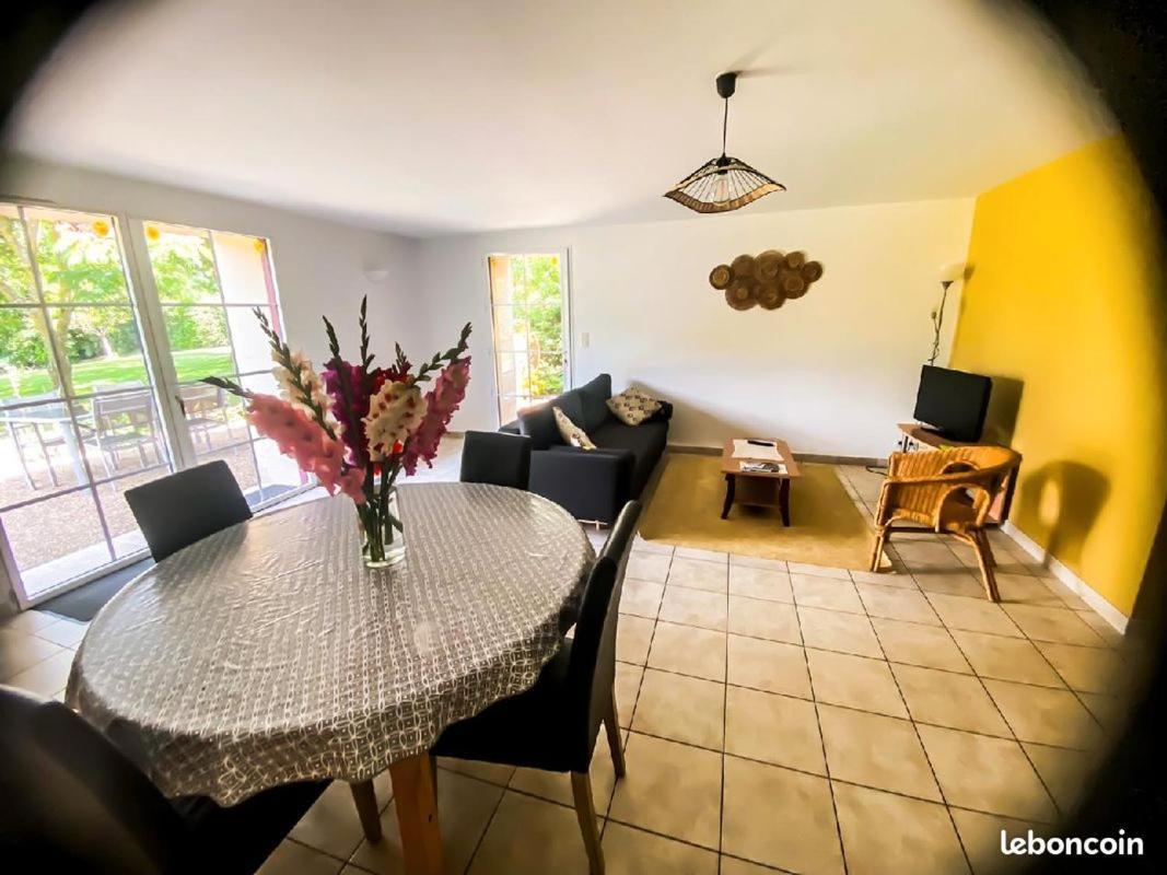 Gites Ruraux A La Gaubretiere, En Vendee エクステリア 写真